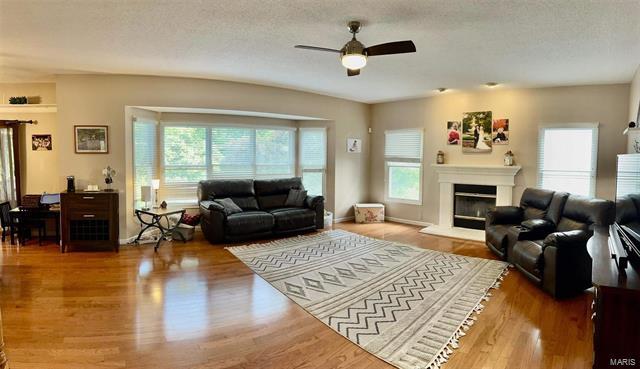 Foto del edificio - 617 Country Squire Cir