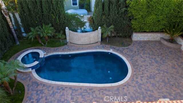 Foto del edificio - 831 E Orange Grove Ave