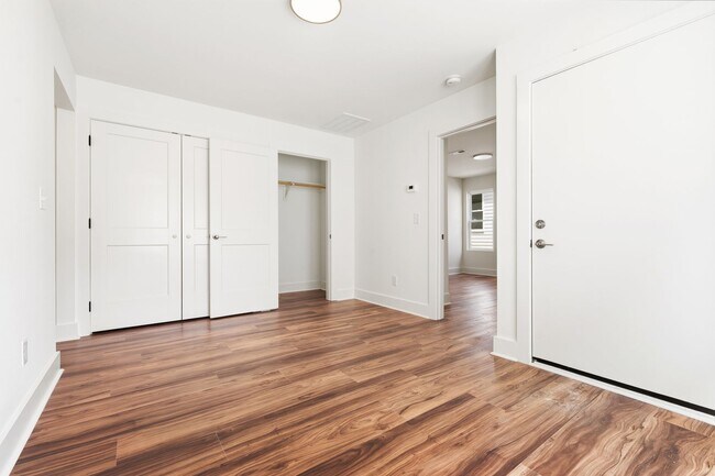 Building Photo - 711 Gerard St