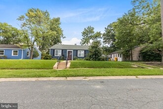 719 Cotter Rd