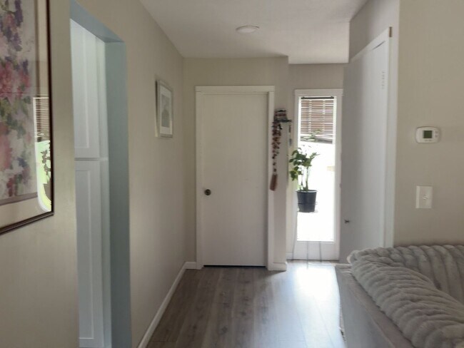 Foto del edificio - 15 Carriage Dr