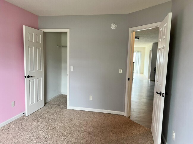 Foto del edificio - 12331 Hummingbird Cove