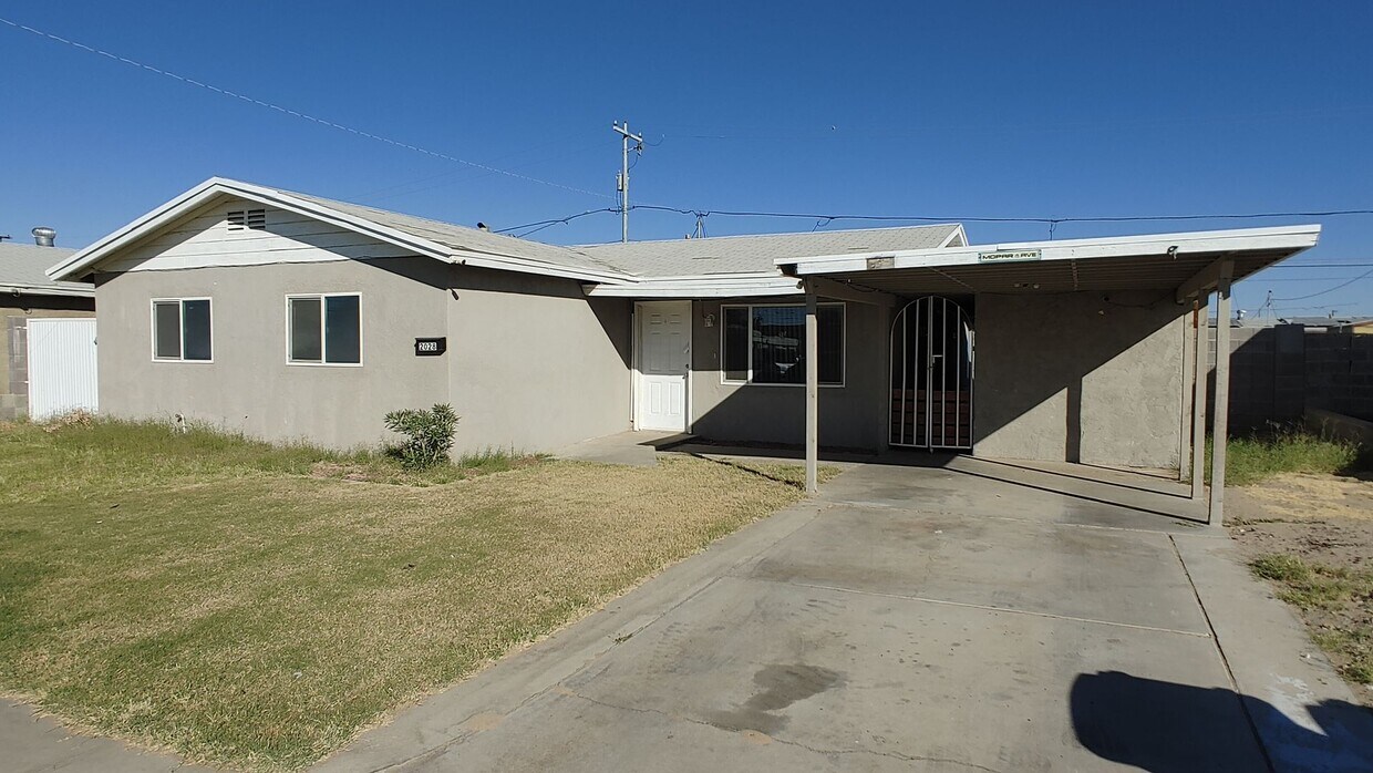 2028 E 26th St, Yuma, AZ 85365 House Rental in Yuma, AZ