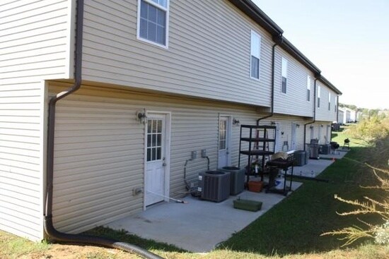  - 525 Patriot Park Ct