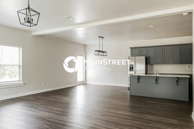 Foto del edificio - 370 Ridgeview Cir