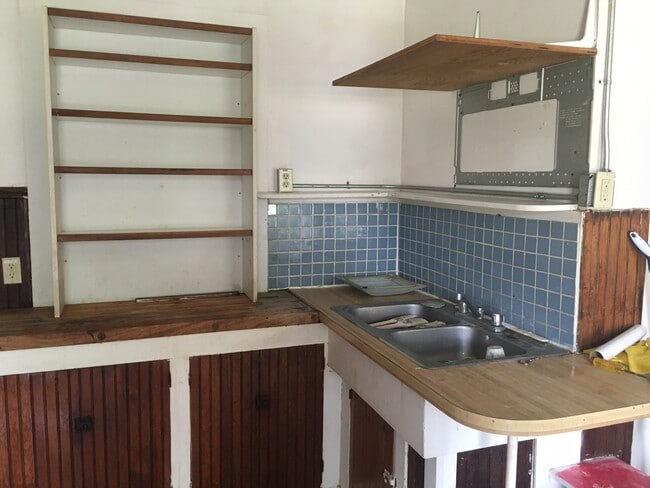 Foto del edificio - 139 Railroad St