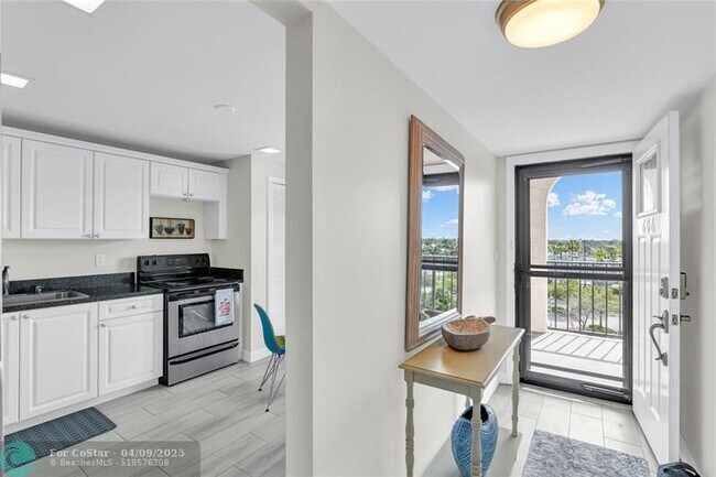 Foto del edificio - 1631 Riverview Rd