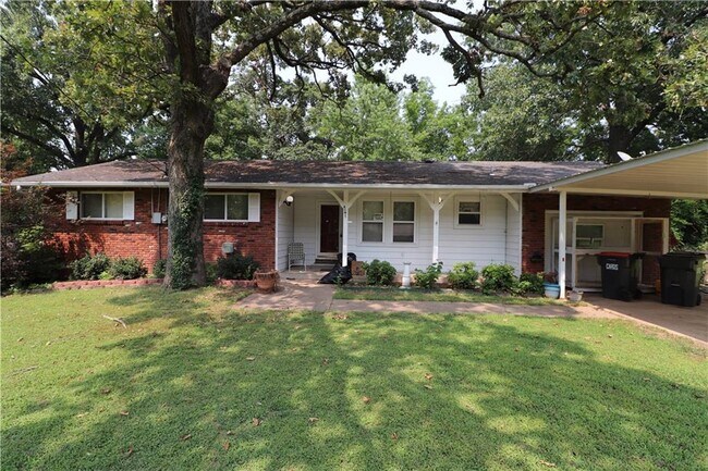 Building Photo - 3629 Kerr Rd