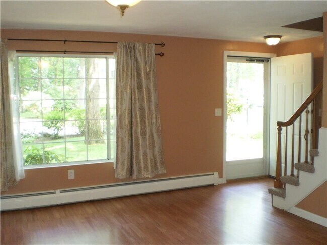 Building Photo - 30B Eagle Run