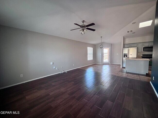 Foto del edificio - 14416 Spanish Point Dr