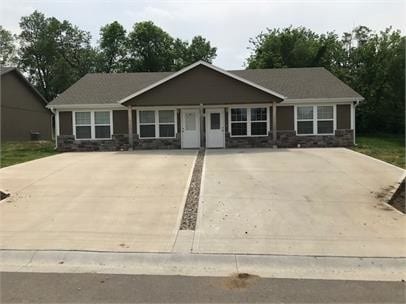 Primary Photo - 608 W Market St