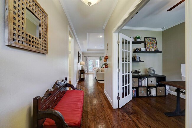 Foto del edificio - 1631 Chippendale Rd