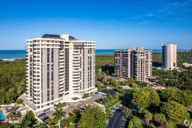 Foto aérea - Grosvenor Condominium