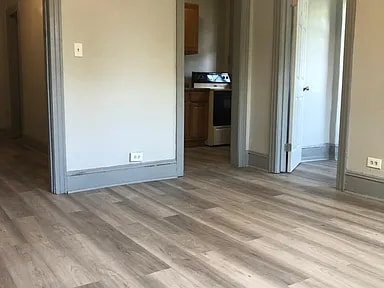 Building Photo - 367-379-379 Farmington Ave