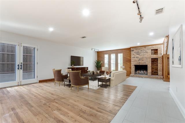 Foto del edificio - 9601 Moss Farm Ln