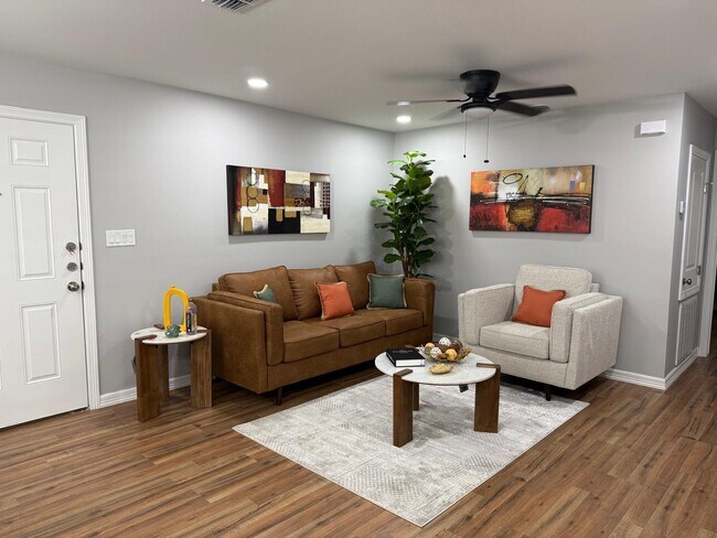 Foto del edificio - 2204 Northridge Ave