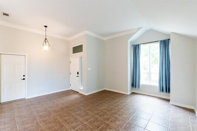 Foto del edificio - 8002 Manx Dr