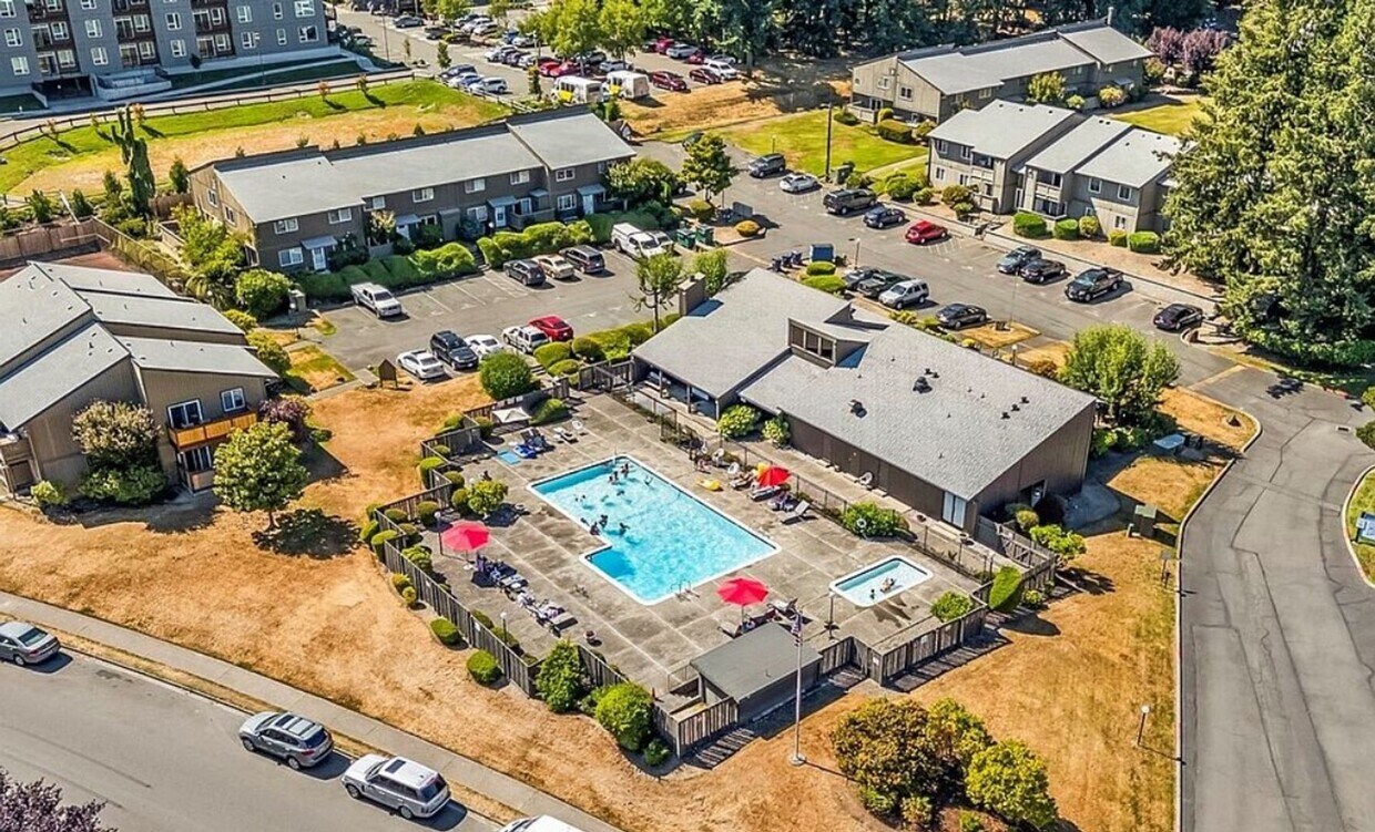 Foto principal - 6105 N 16th St