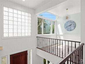 Building Photo - 501 Herondo St