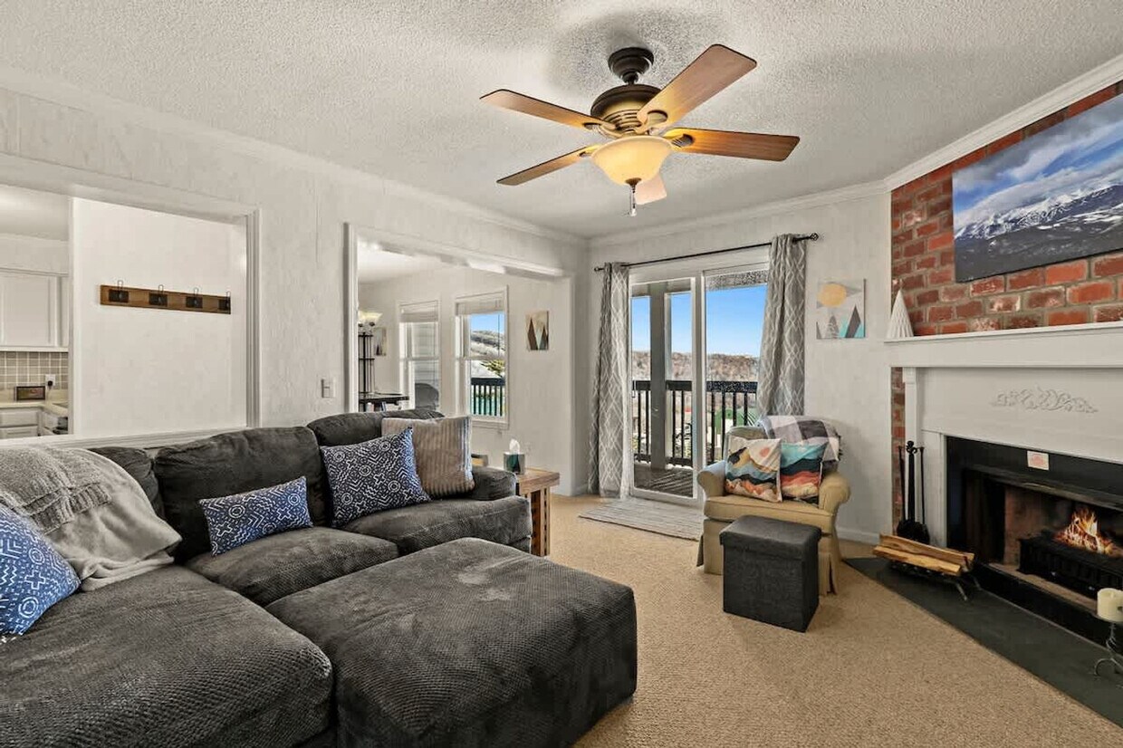 Foto principal - 1216 Pinnacle Rdg Rd