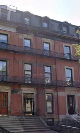 Building Photo - 405 Beacon St