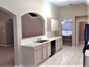 Building Photo - 12527 Avery Vale Ln