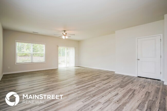 Foto del edificio - 80 Westbrook Ln