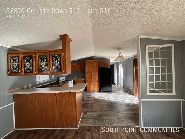 Foto del edificio - 32800 Co Rd 512