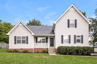 Building Photo - 3454 Westbrook Dr