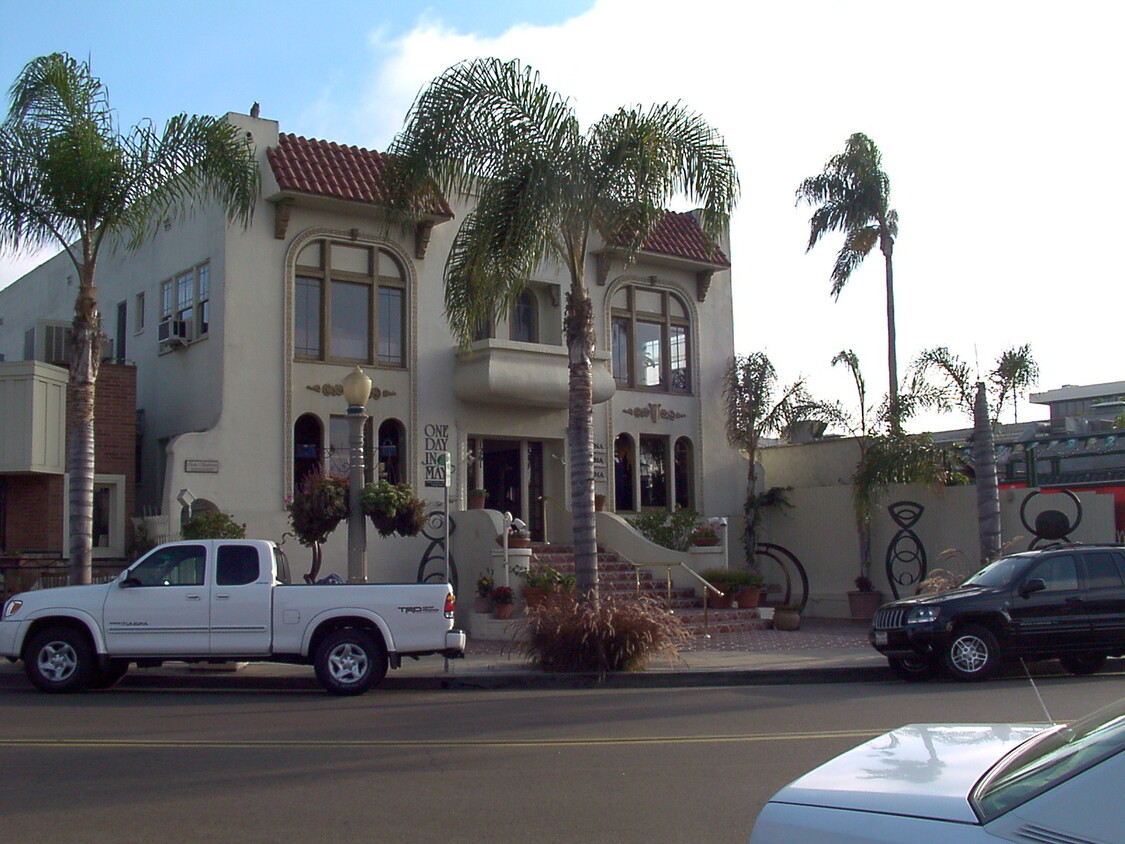 Front of Building facing North - 1261 Prospect St