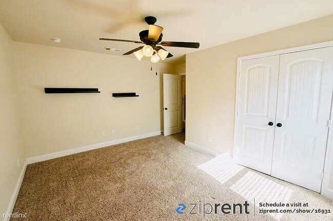 Building Photo - 4 br, 3 bath House - 9307 Agave Avenue, Od...