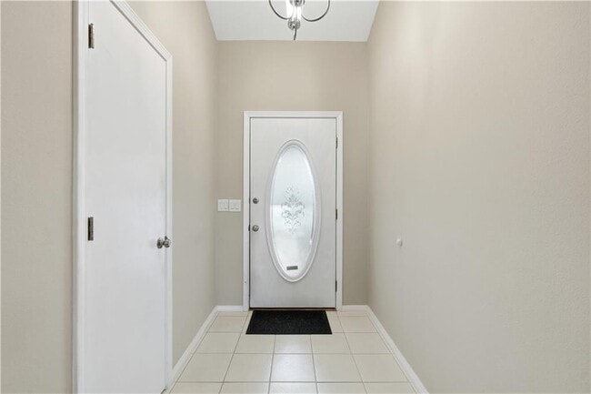 Foto del edificio - 4 Wendron Cir