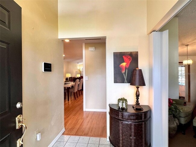 Building Photo - 1135 Colony Arms Dr