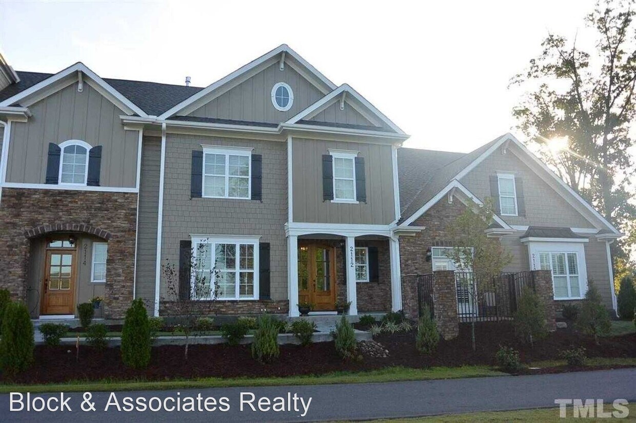 Primary Photo - 4 br, 3.5 bath House - 2112 Yates Store Road