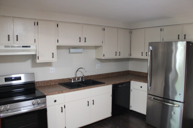 Foto del edificio - 8014A Marlin Dr