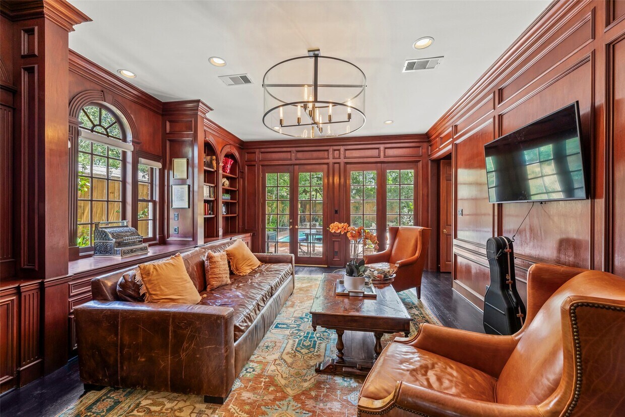 Building Photo - 5305 Fieldwood Dr