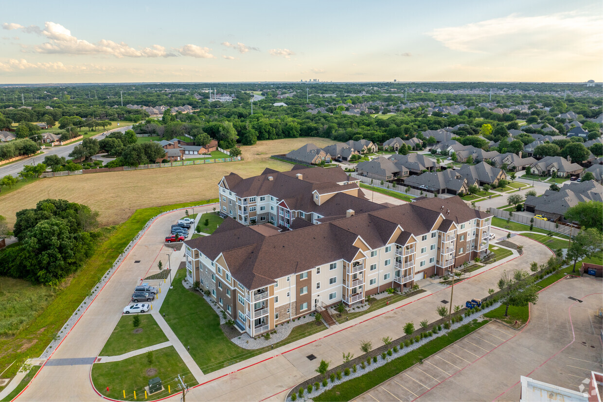 Aerial Photo - Village Cooperative of Century Hills