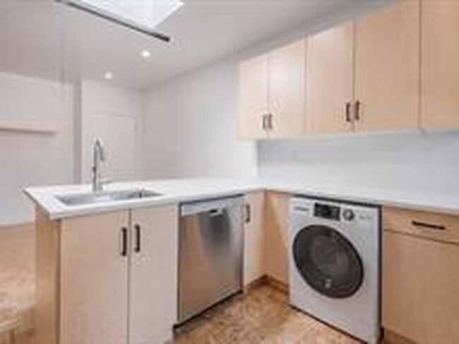 Photo du bâtiment - 5104 Rue Garnier