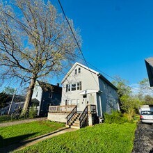 Building Photo - 1333 E 188th St