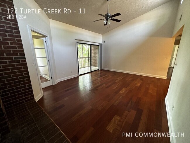 Foto del edificio - 122 Turtle Creek Rd