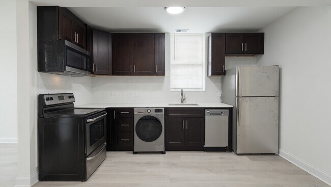 Foto del edificio - 4832 N Winthrop Ave