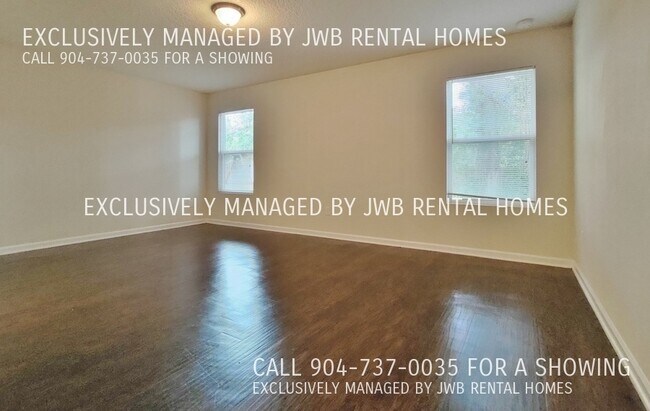 Building Photo - 10940 Naples Ct N