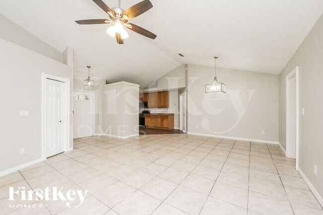 Building Photo - 1136 Creek Woods Cir
