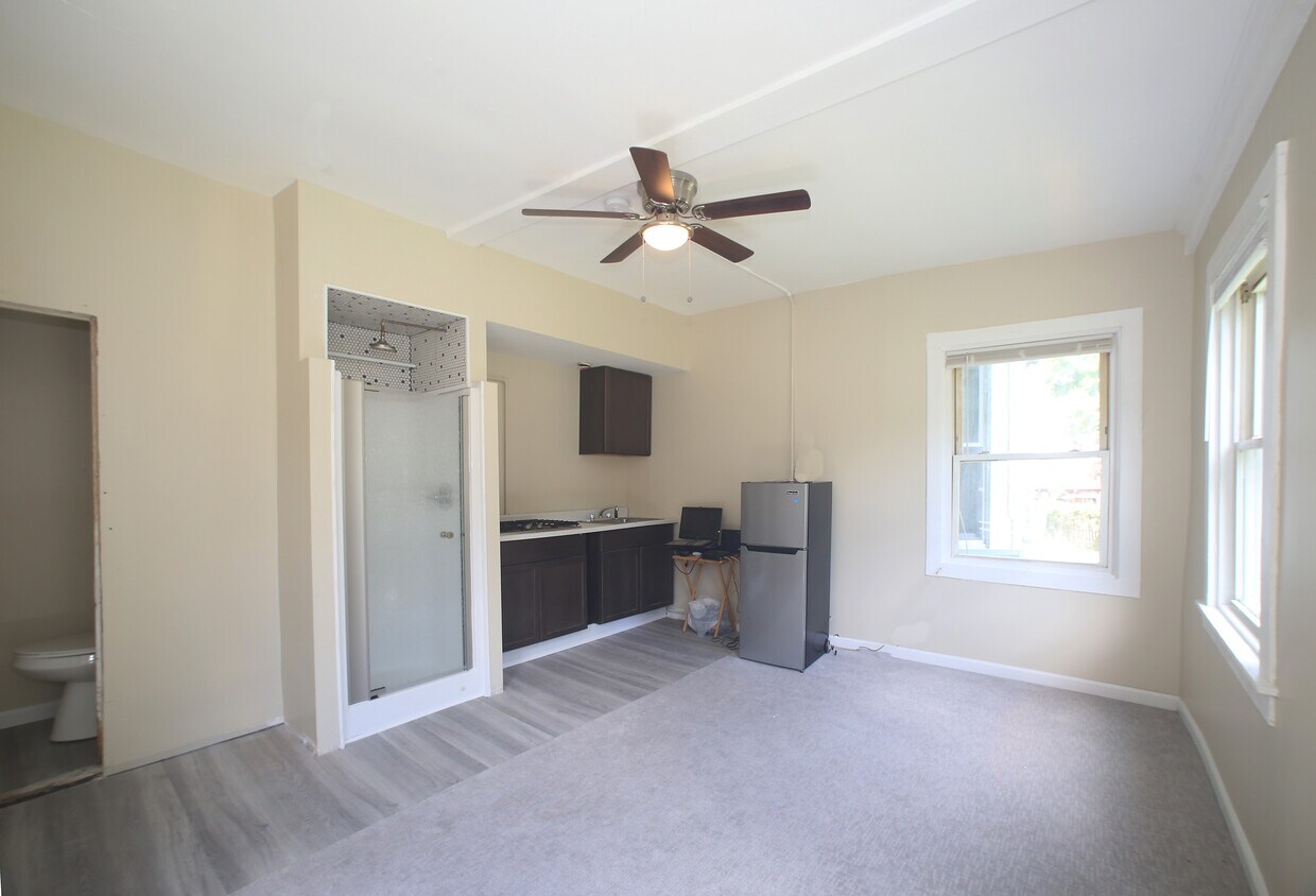 Foto principal - 916 Wolcott Ave