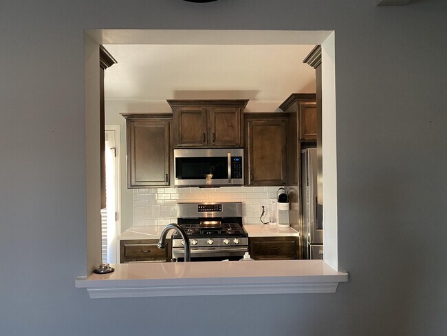 Building Photo - 2622 Trailwood Dr