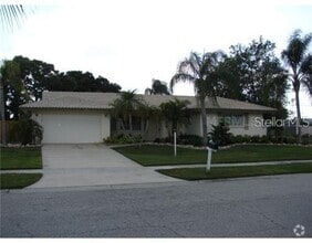 Building Photo - 3112 Chase Cir