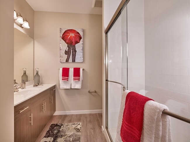 Interior Photo - Southgate Middletown