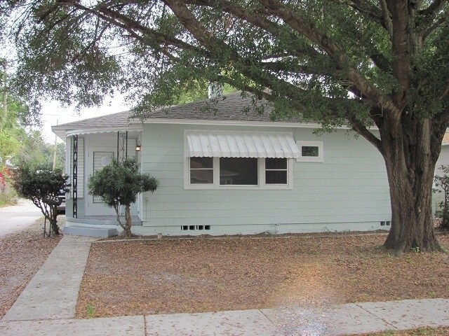 2 Bedroom, 1 Bathroom Home for Rent in St Pete! - 2 Bedroom, 1 Bathroom Home for Rent in St Pete!