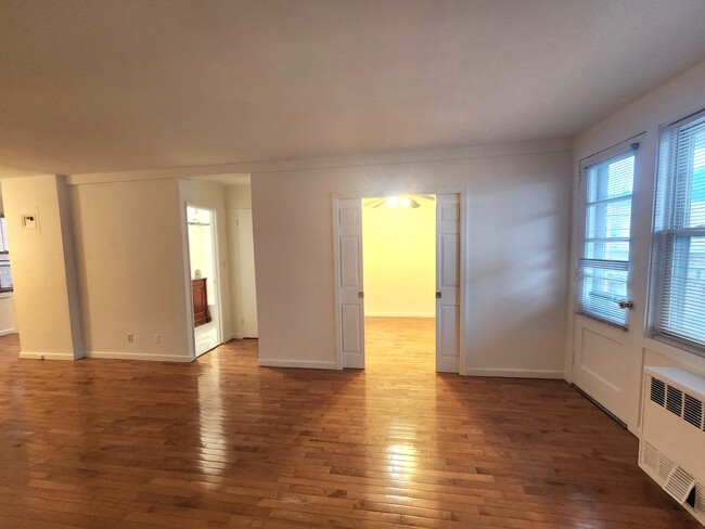 Living Room - 700 Summer St
