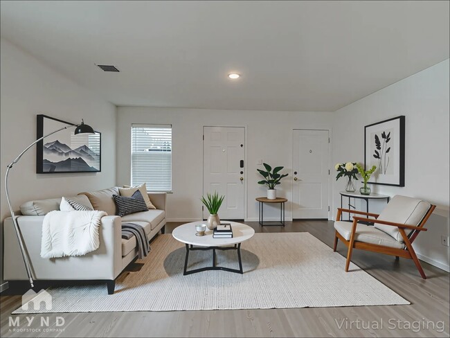 Building Photo - 9611 Littleton Grist